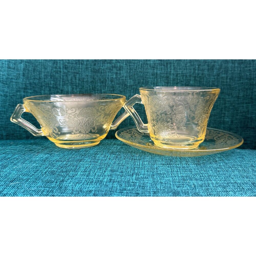 1930s Federal Glass‎ Yellow Depression Glass Tea Trio – "Sharon / Cabbage Rose"
